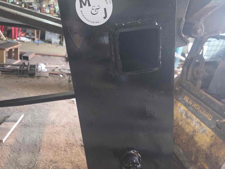 m&j-volvo-mount-pallet-forks-image-5