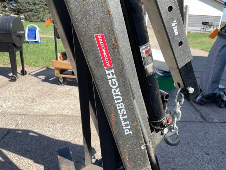 #7020-•-pittsburgh-heavy-duty-shop-crane-image-3
