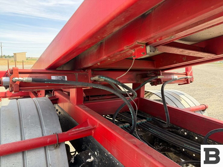 1994-peterbilt-320-image-44