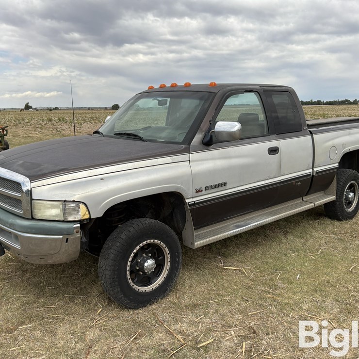 1997 DODGE RAM 2500