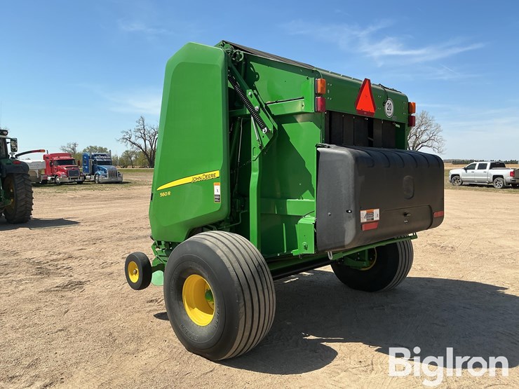 2021-john-deere-560r-image-7