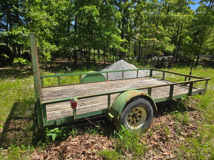 #24322-•-12'-flatbed-trailer-image-5