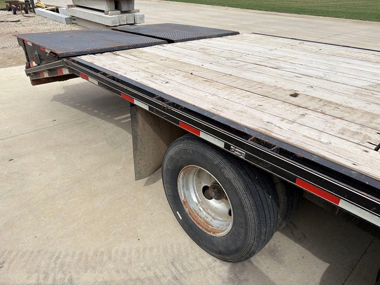 2018-dct-101”-x-32ft-gooseneck-flatbed-trailer-image-24
