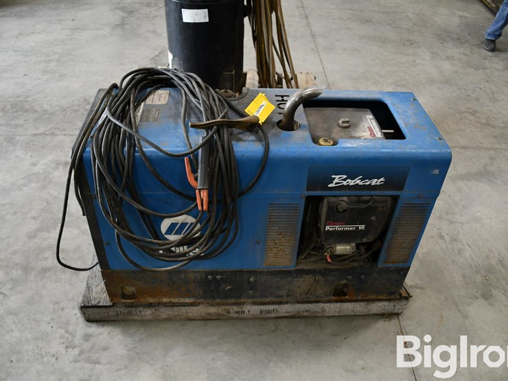 miller-bobcat-225-image-4