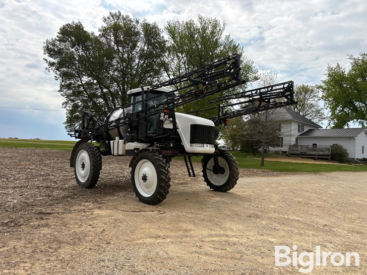 2005-agco-7650-image-3