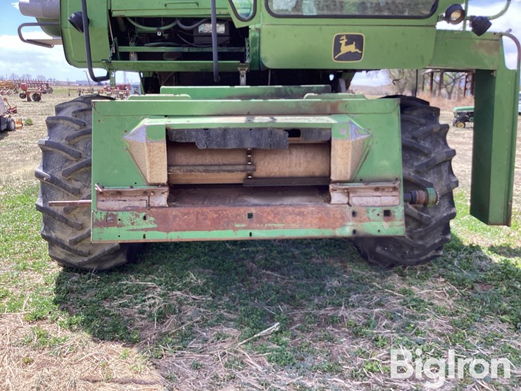 1976-john-deere-6600-image-9