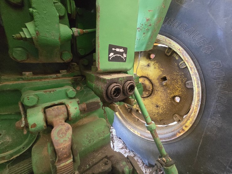 john-deere-4020-image-39