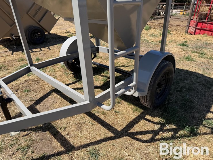 net-gravity-flow-feed-wagon-image-16