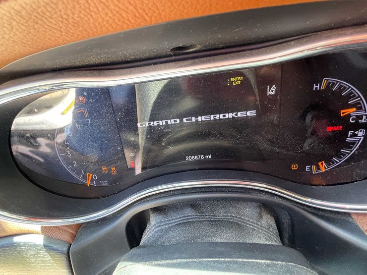 2018-jeep-grand-cherokee-image-41