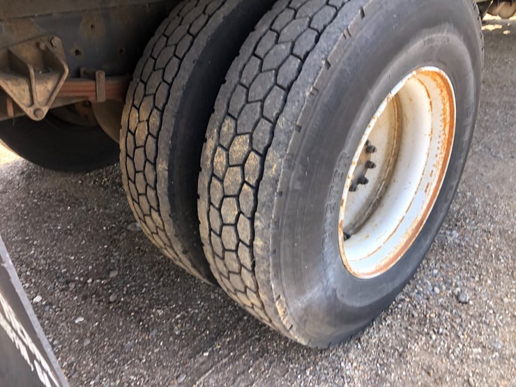 international-durastar-4300-image-9