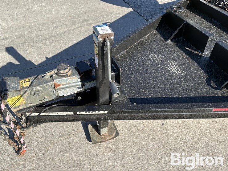 2018-massey-ferguson-730-image-11
