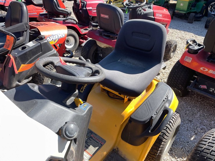 #6960-•-cub-cadet-ltx-riding-lawn-mower-image-16