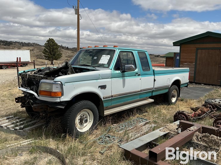 1996-ford-f250-xlt-image-1