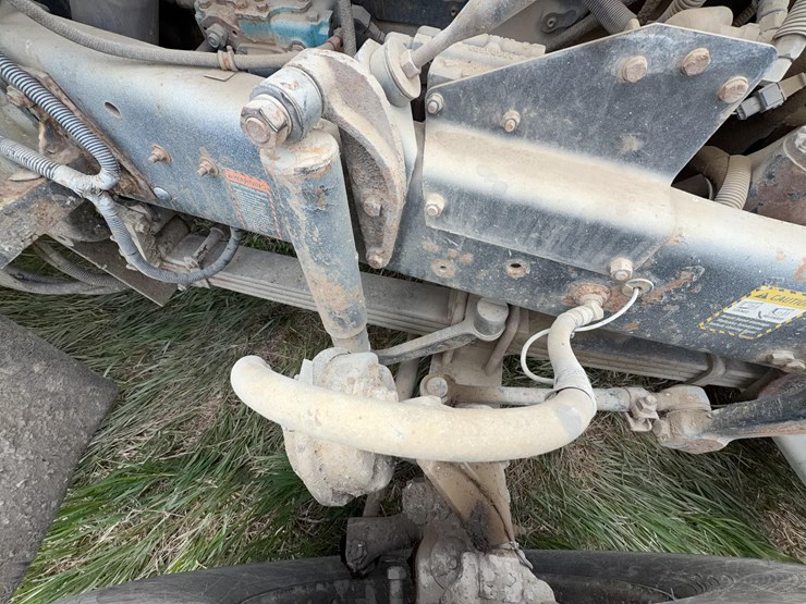 2001-mack-rd690s-image-58