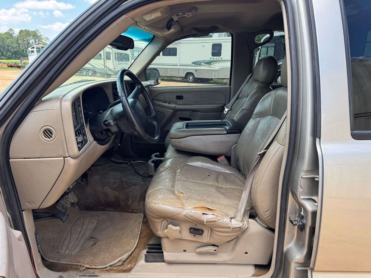 2002-gmc-sierra-3500-image-10