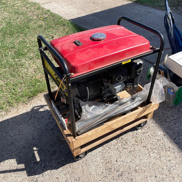 #7001 • Chicago Electric Generator