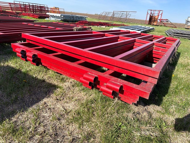 6-8ft-livestock-gates-image-6