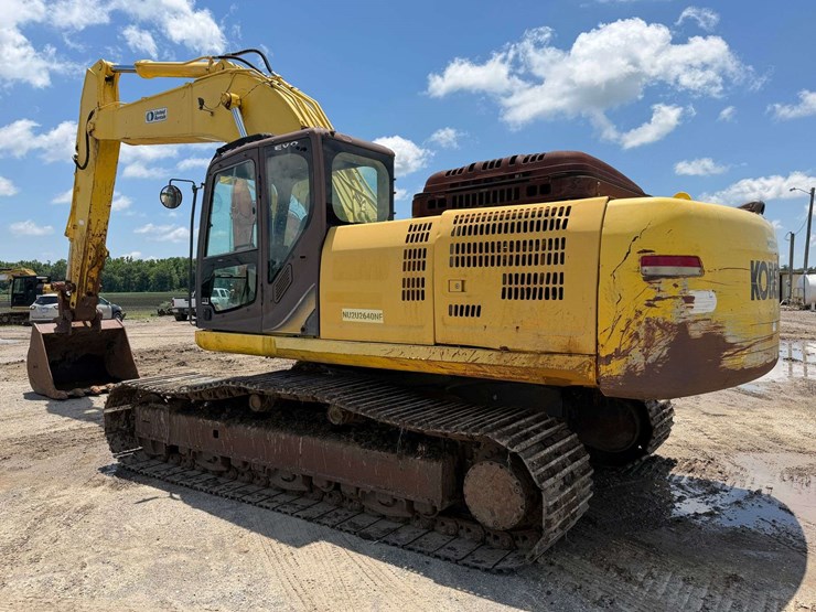 2011-kobelco-sk350-9-image-4