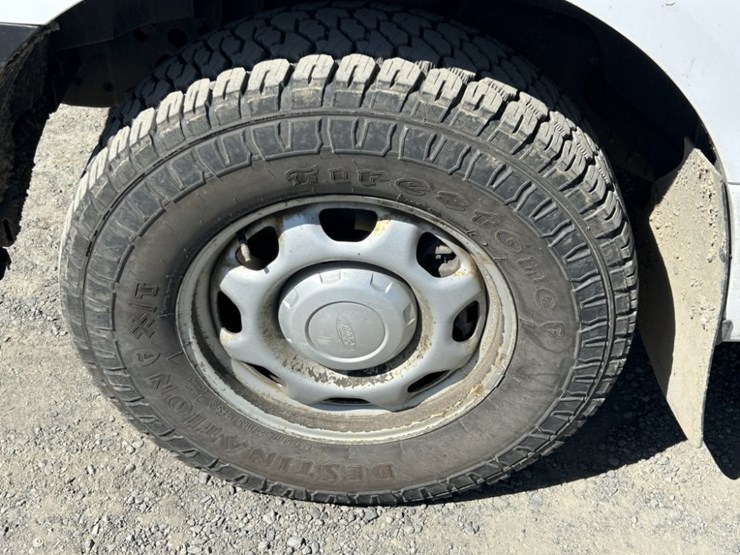2016-ford-f150-xl-image-38