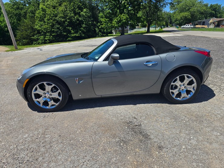 #24025-•-2007-pontiac-solstice-gxp-convertible-image-6