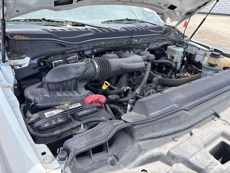 2018-ford-f550-image-8