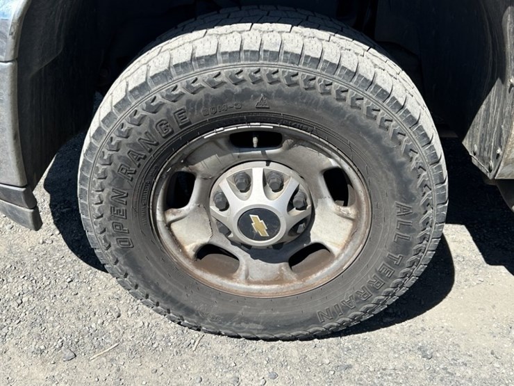 2012-chevrolet-silverado-2500-image-37