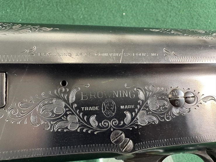 browning-full-12ga-shotgun-image-14