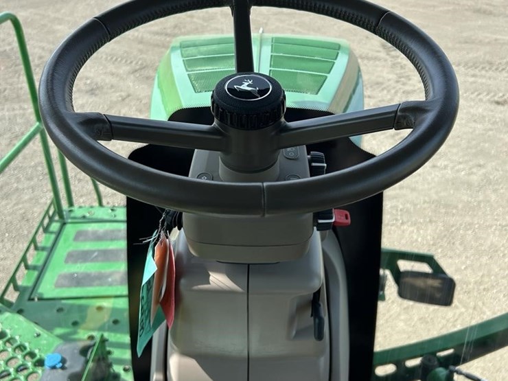 2020-john-deere-r4045-image-40