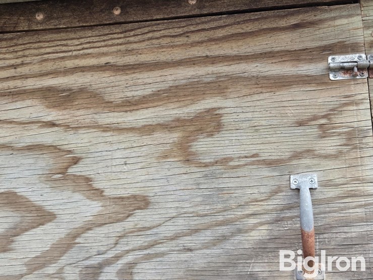 shop-built-wood-livestock-feeder-image-17