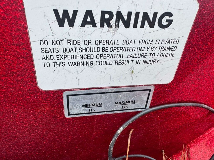 skeeter-sf175df-bass-boat-(no-motor)-image-19