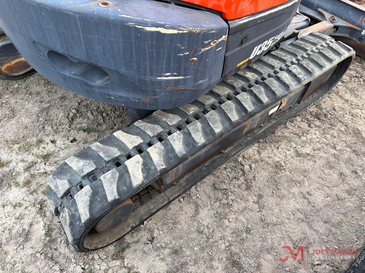 2009-kubota-u35-image-7