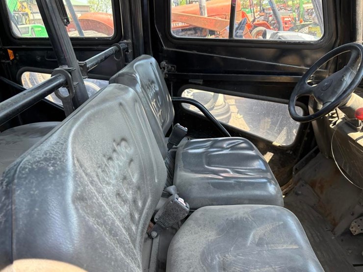 kubota-x1140c-rtv-image-11