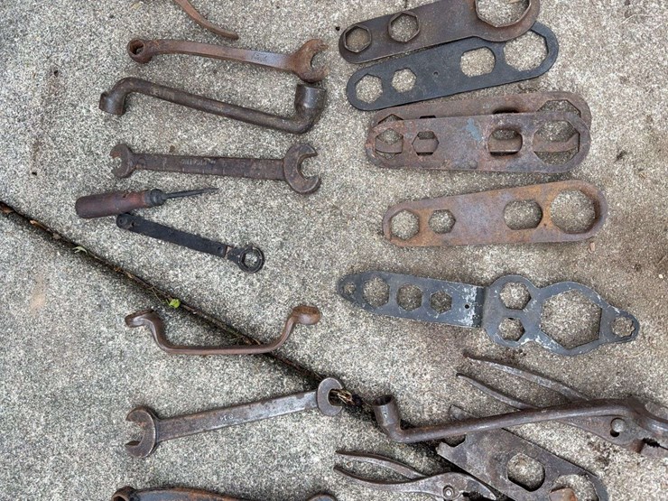 ford-wrench-assortment-image-3
