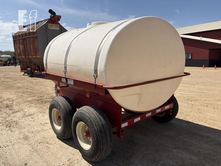 ag-syestems-inc-nurse-tank-548-image-3