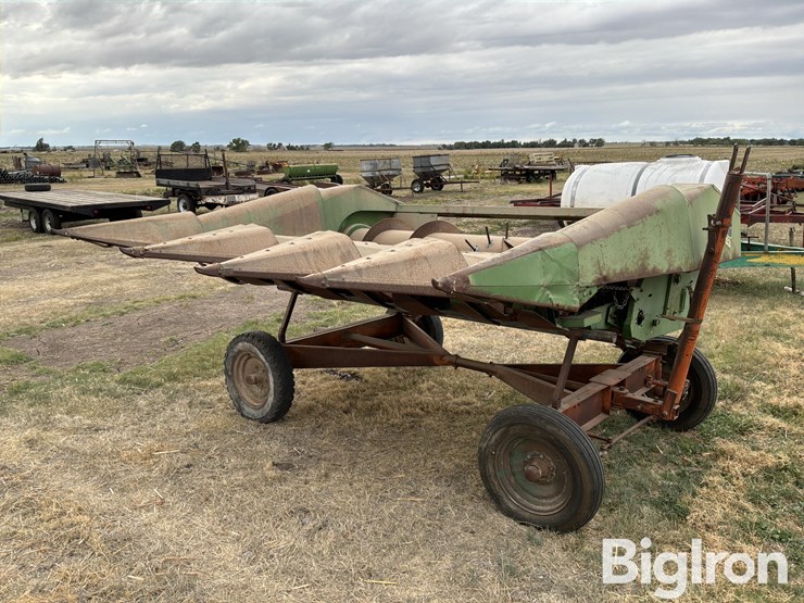 john-deere-453-image-1