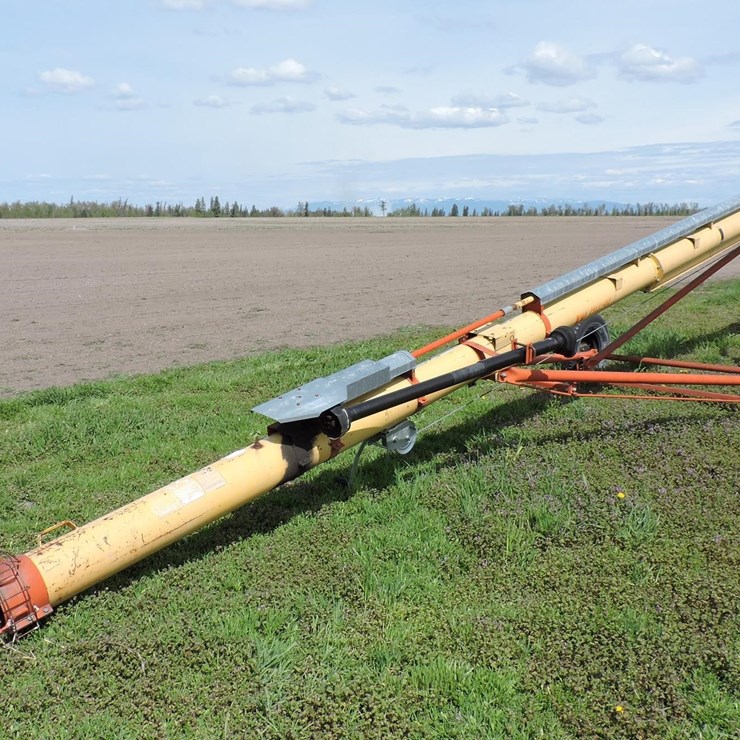 WESTFIELD, 8” X 41’ GRAIN AUGER, PTO OPERATED 265