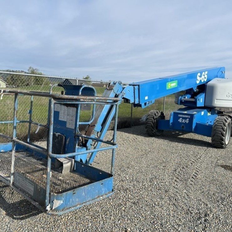 2012 GENIE S65