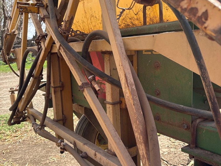john-deere-250-image-21
