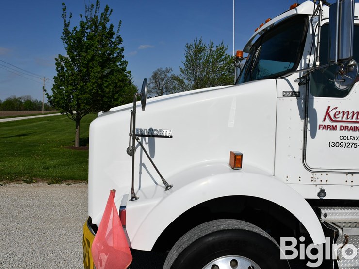 2007-kenworth-t800-image-11