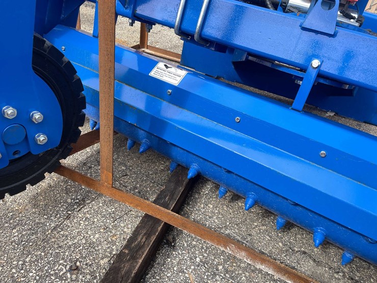 #9039-•-unused-top-cat-skid-steer-harley-rake-(o11)-image-14