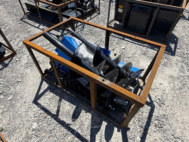 #45377-•-unused-agt-skid-steer-auger-w/-(3)-bits-image-4
