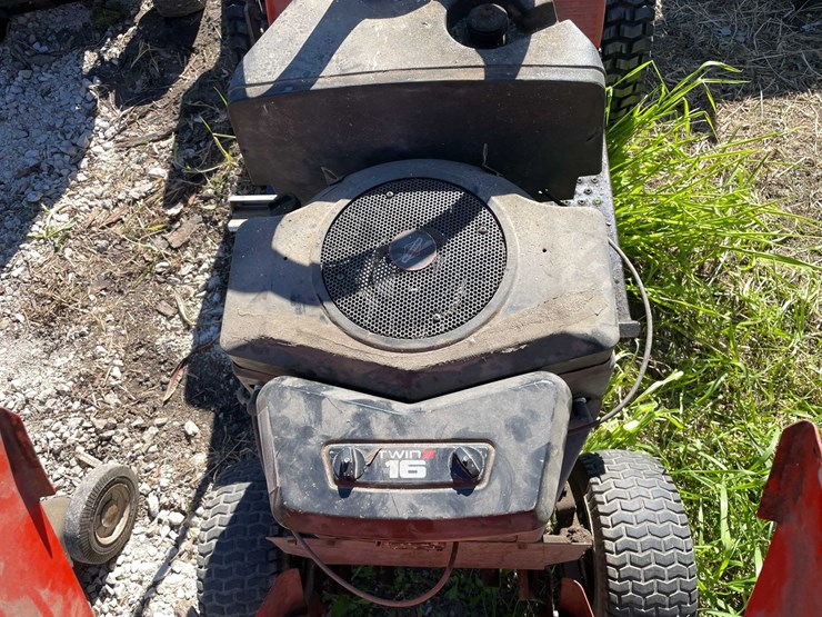 #6956-•-simplicity-riding-lawn-mower-image-38