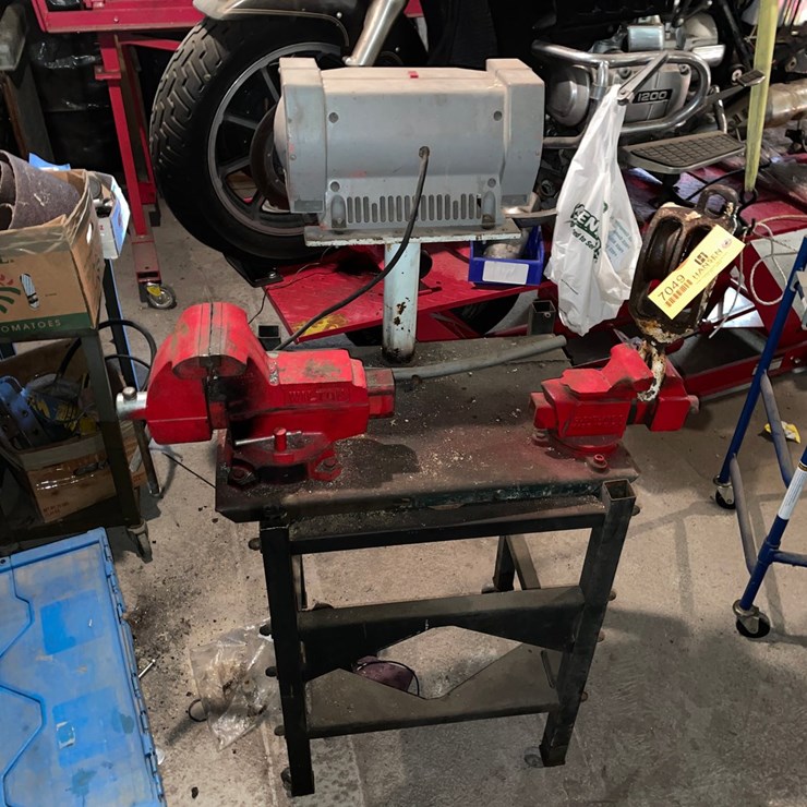 #7049 • Metal Shop Stand with Vices
