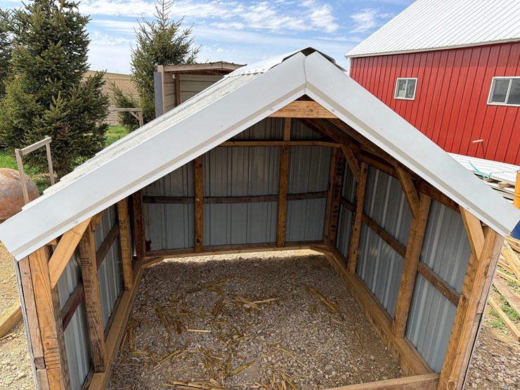 7-1/2ft-x-7-1/2ft-metal-calf-shed-image-7