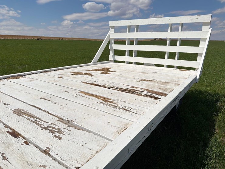 102”-x-18ft-wood-flatbed-image-11