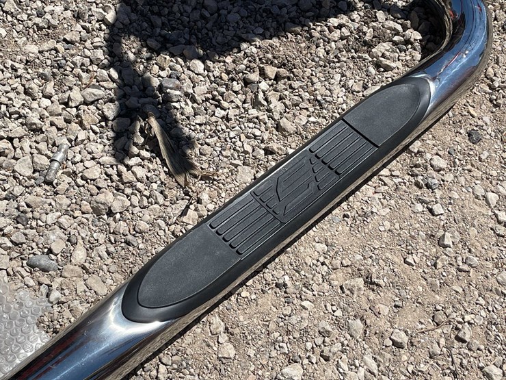 #7410-•-truck-step-and-hardware-image-2
