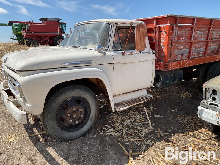 1961-ford-f600-image-8
