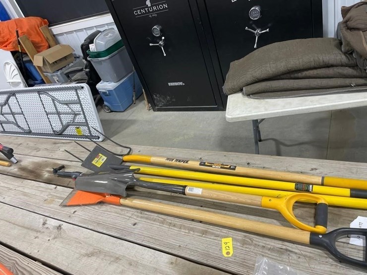 pitch-fork,-shovel,-floor-scrapper-etc-image-1