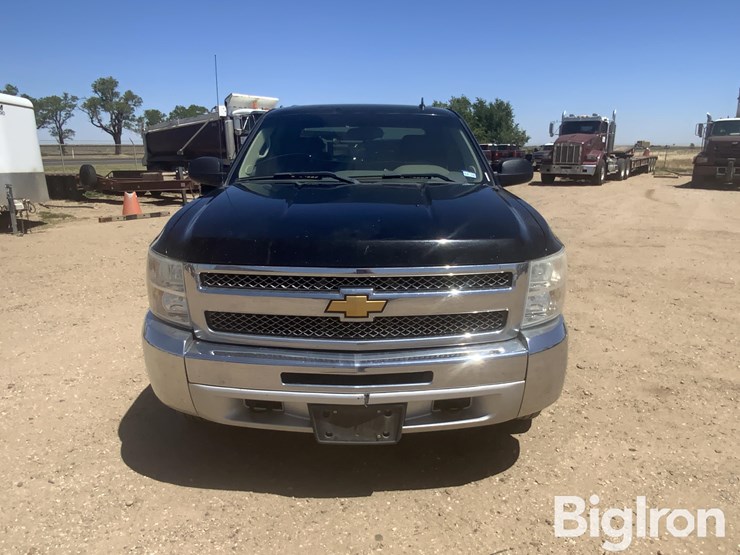 2013-chevrolet-silverado-1500-image-2