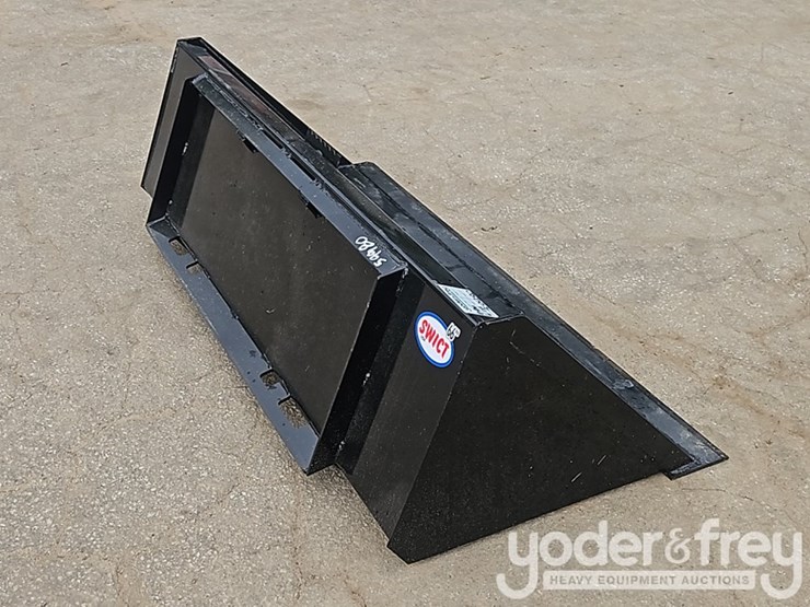 unused-66"-skidsteer-bucket-image-5